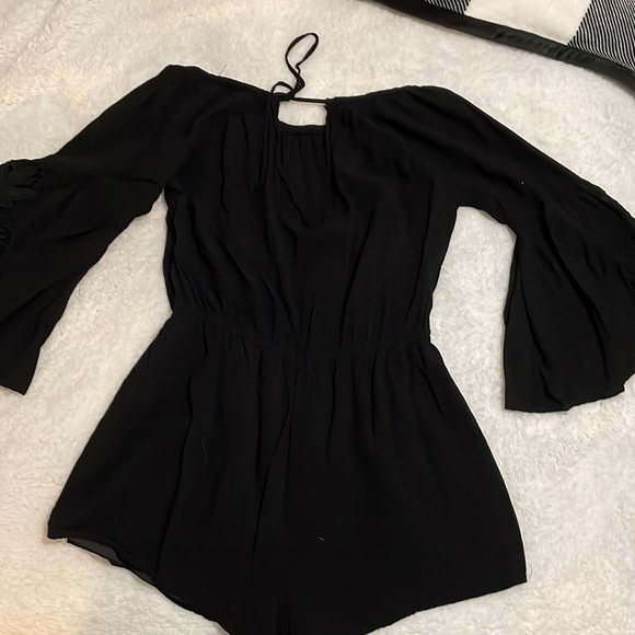 Black Lacy Romper - Picture 3 of 3